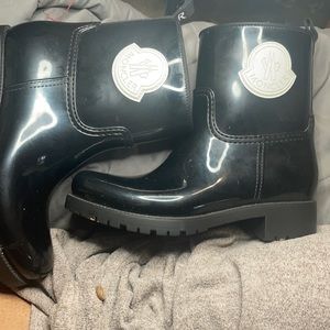 Moncler Rain Boots 👢🛍